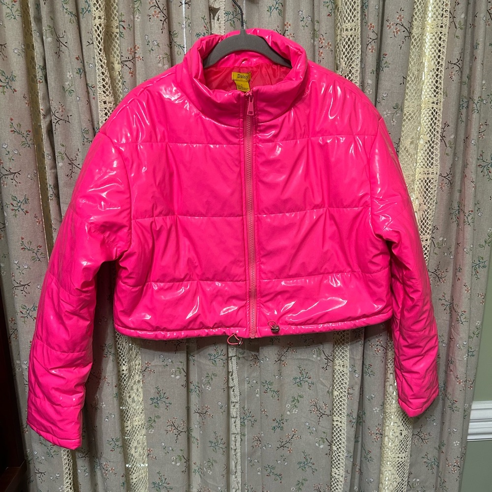 Daisy Hot Pink Cropped Full Zip Puffer Coat Faux Patent Leather Large EUC